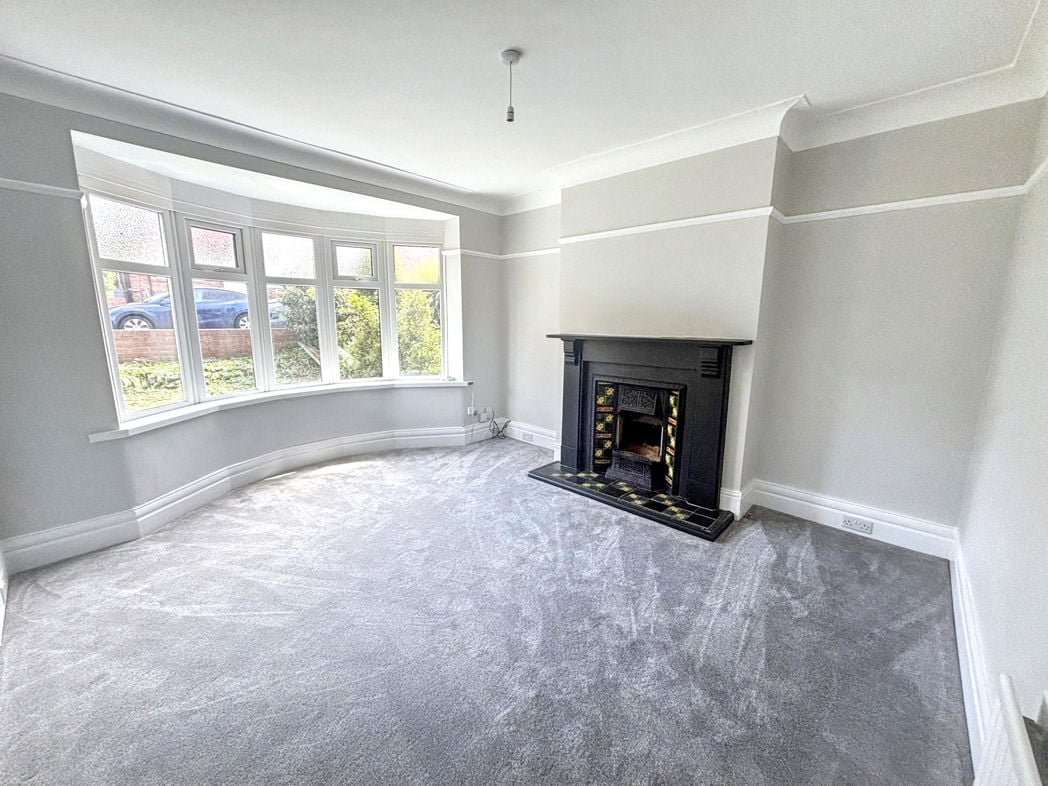 Property image 2 of 8