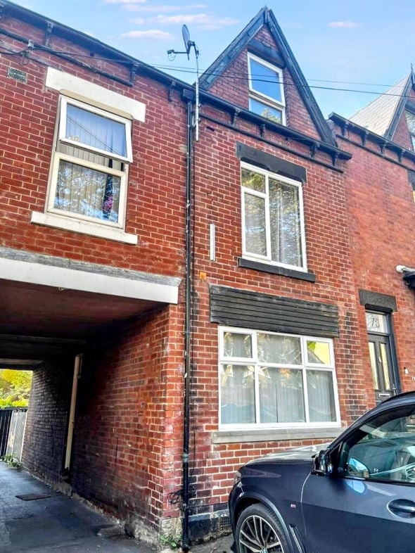Property image 1 of 11