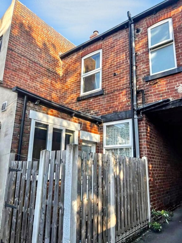 Property image 11 of 11