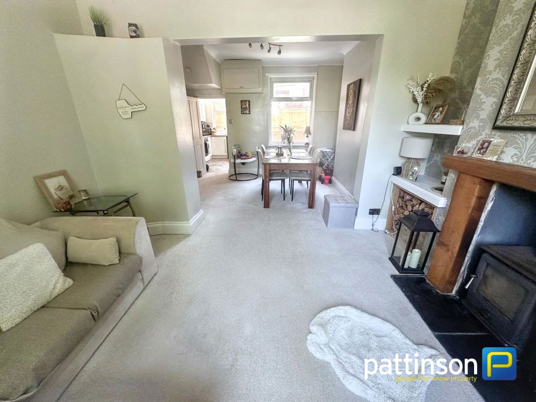 Property image 3 of 11