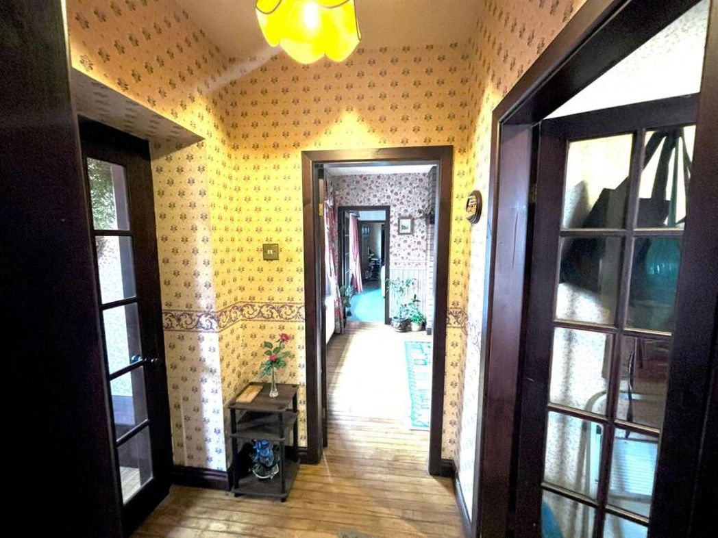 Property image 7 of 20