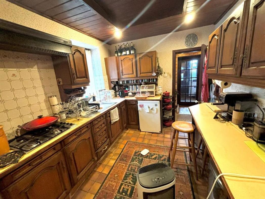 Property image 9 of 20