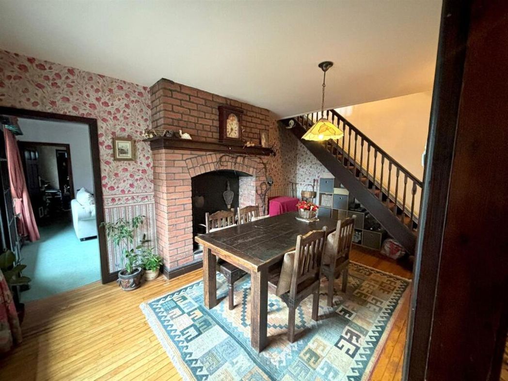 Property image 11 of 20