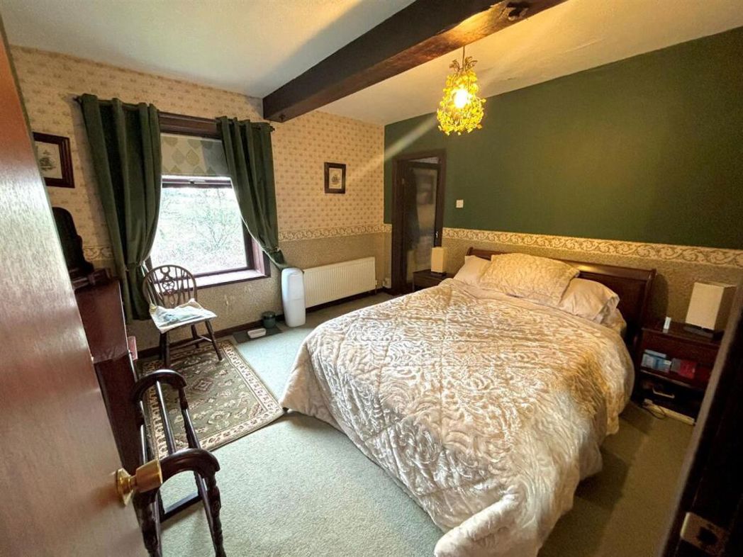 Property image 16 of 20