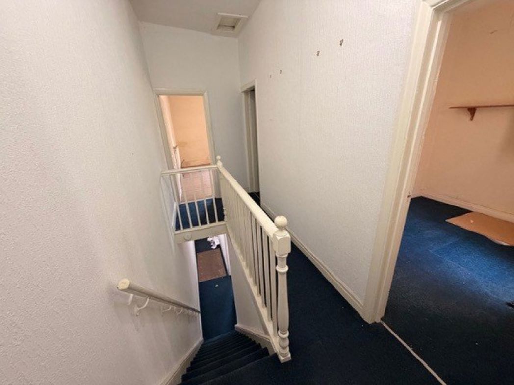 Property image 10 of 16