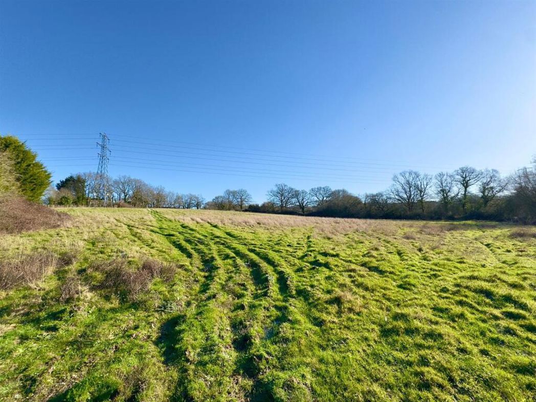Property image 4 of 9