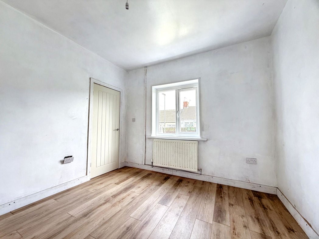 Property image 12 of 16