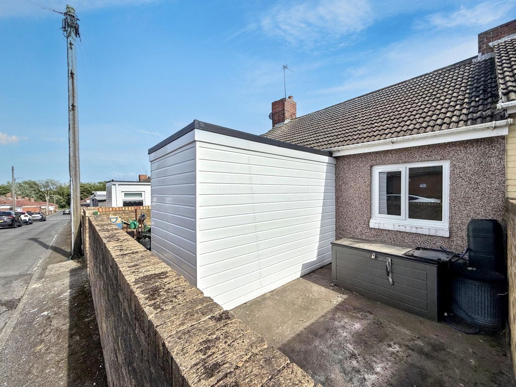 Property image 14 of 16