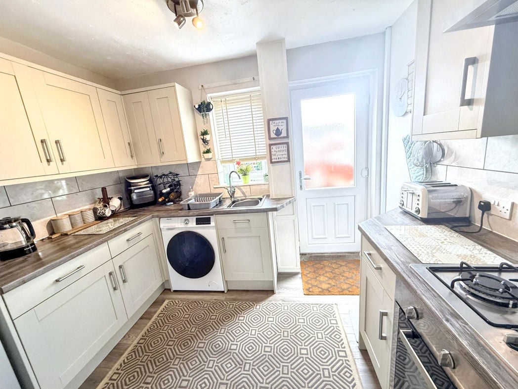 Property image 6 of 16