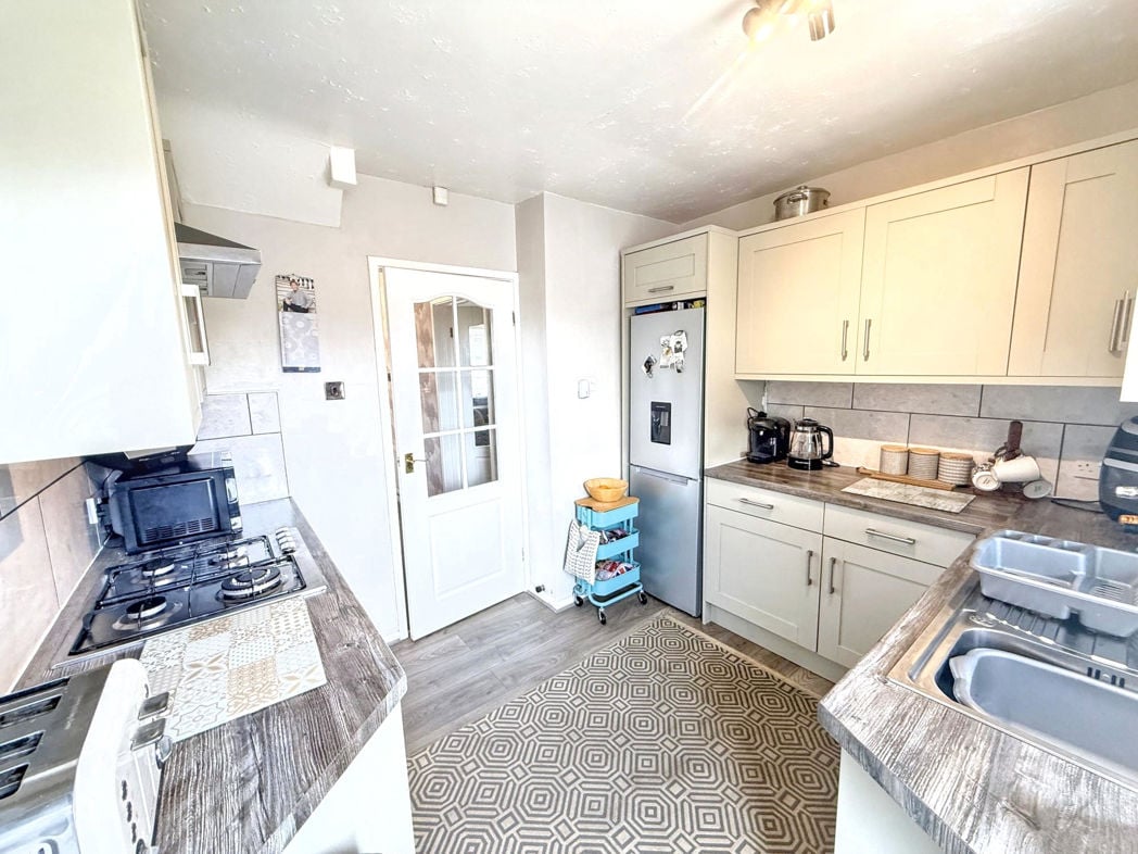 Property image 7 of 16