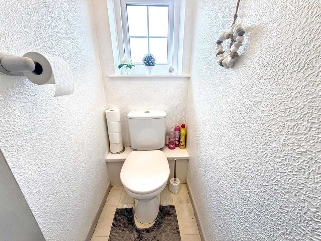 Property image 13 of 16