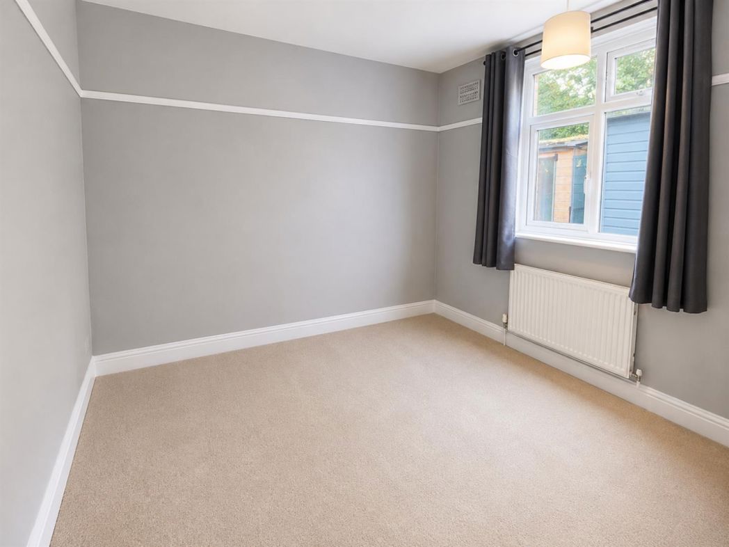 Property image 6 of 8
