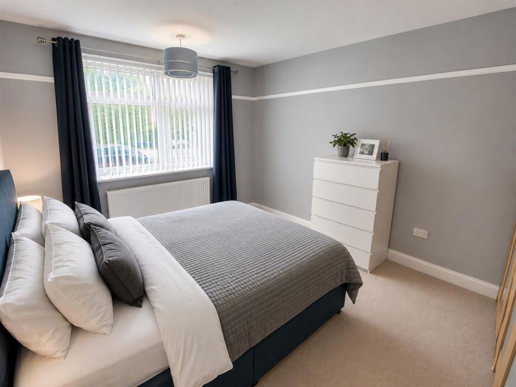 Property image 5 of 8