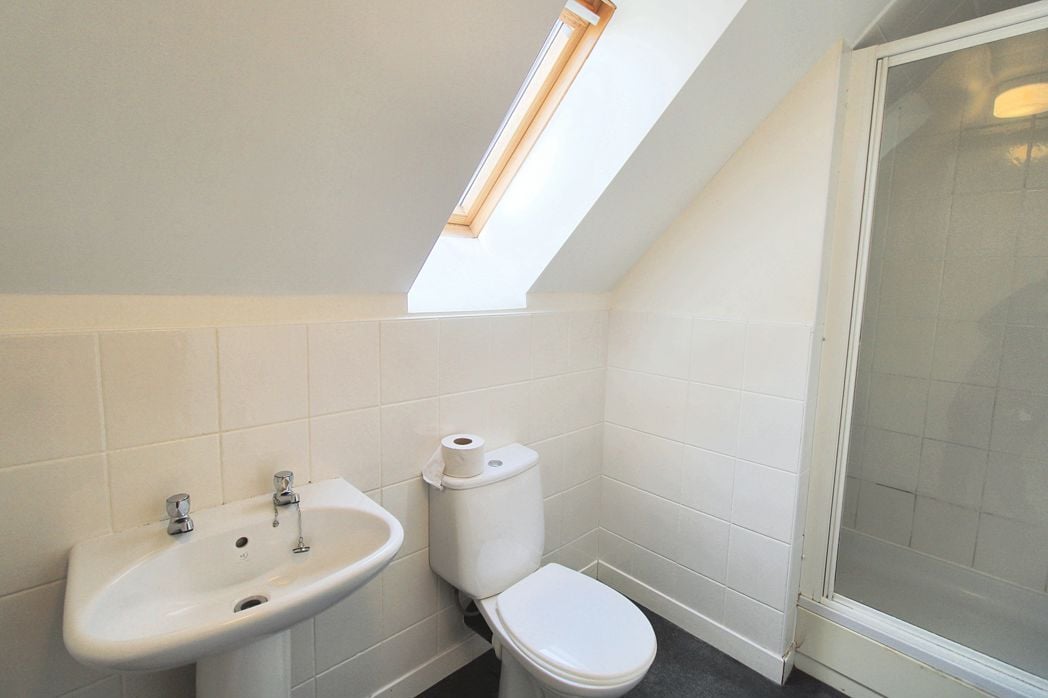 Property image 7 of 7