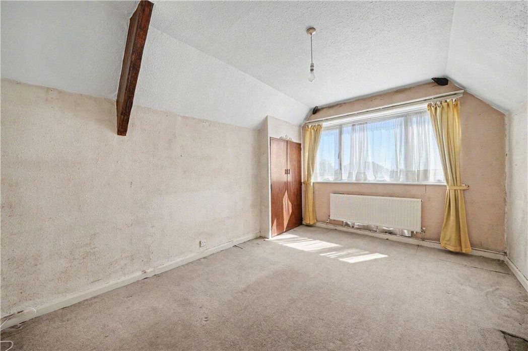 Property image 10 of 16