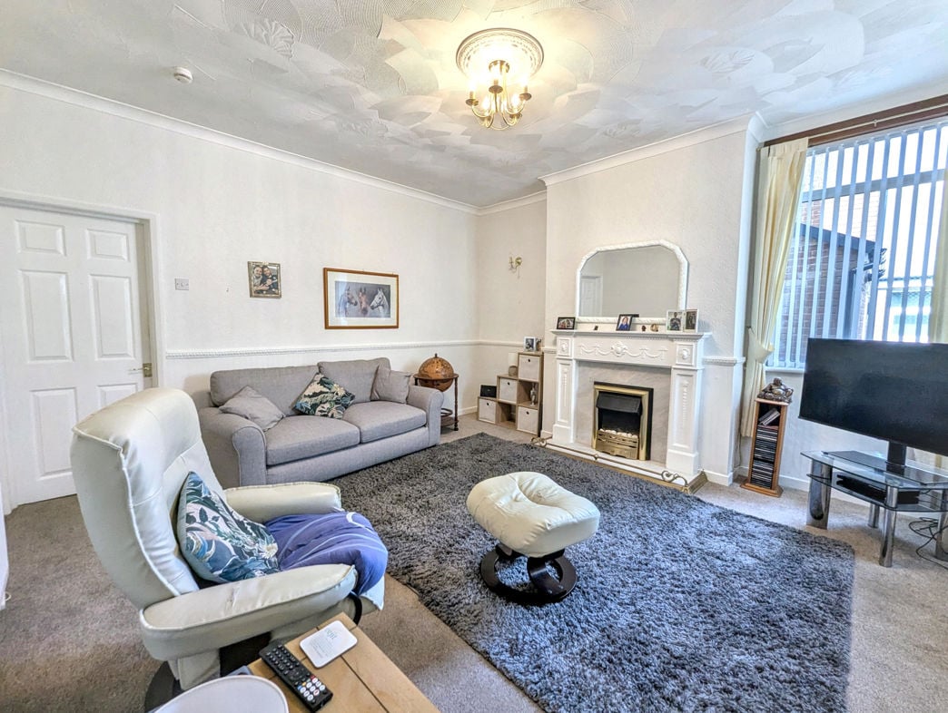 Property image 2 of 13