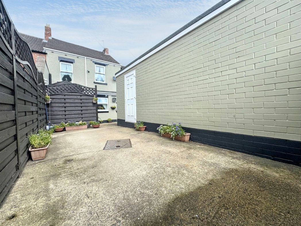 Property image 21 of 24