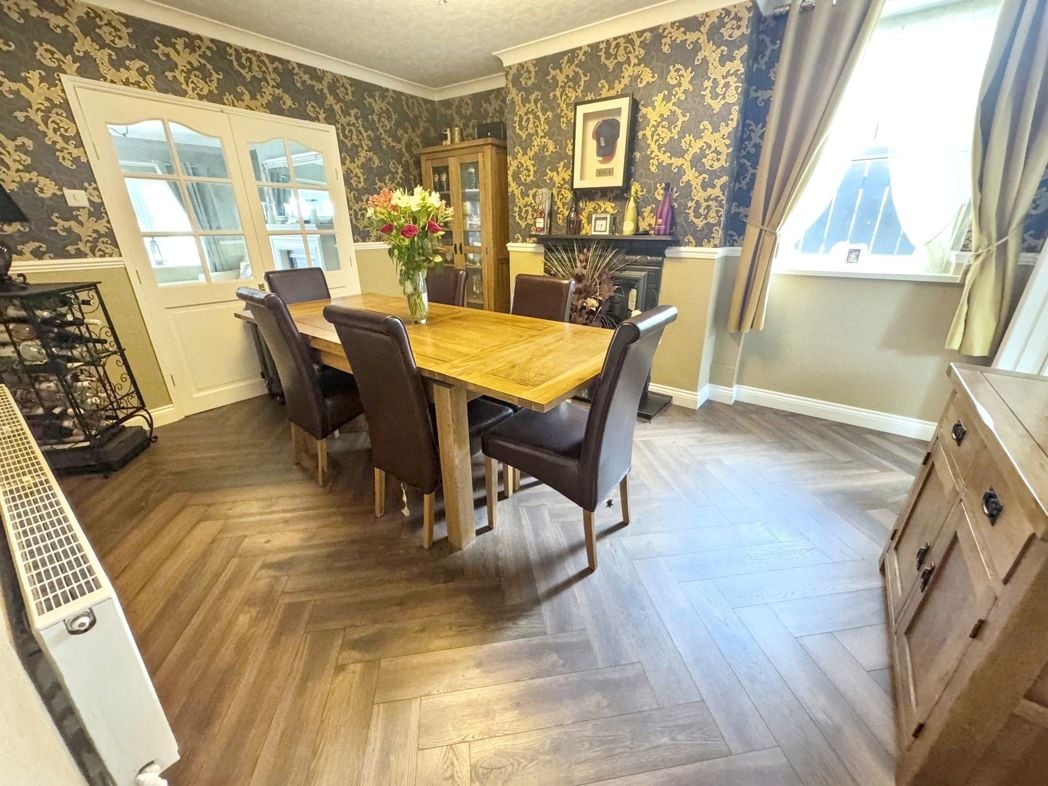 Property image 7 of 24