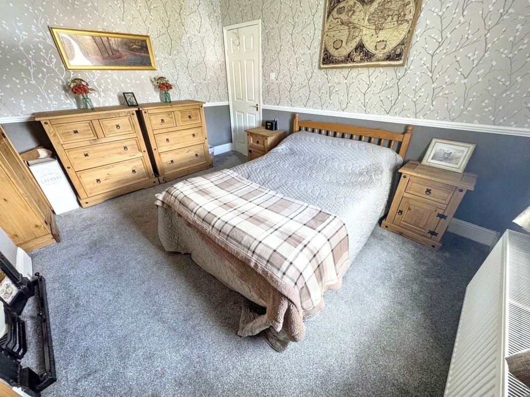 Property image 14 of 24