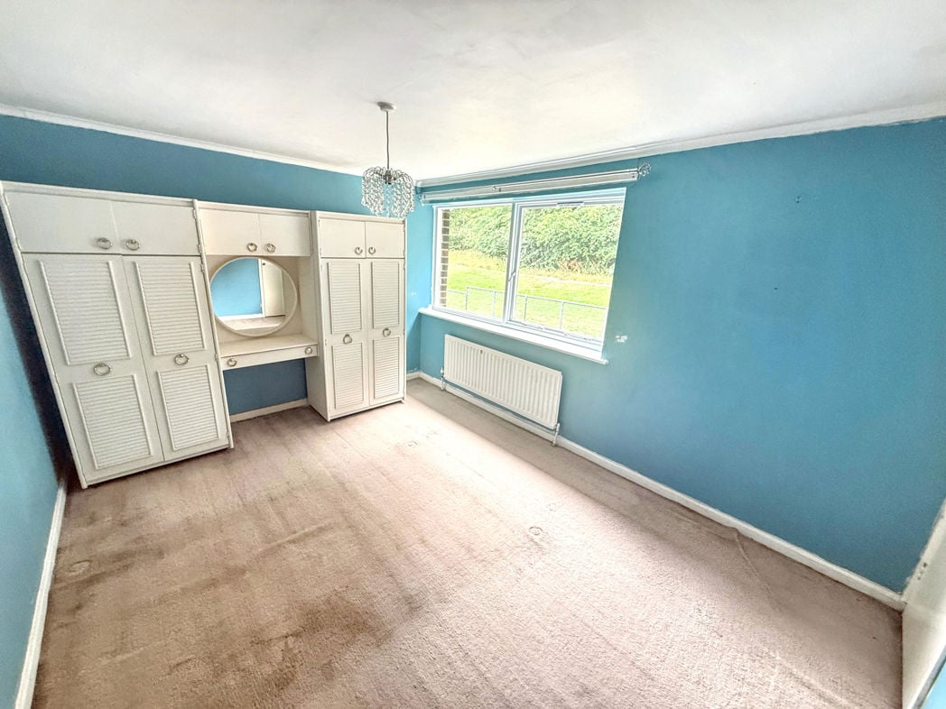 Property image 6 of 12