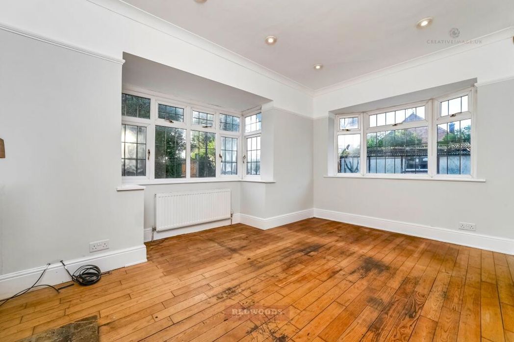 Property image 11 of 20