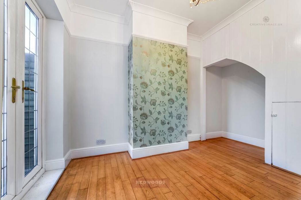 Property image 6 of 20