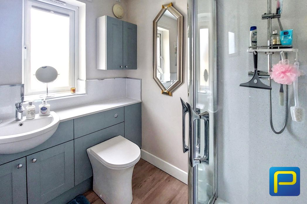 Master Bedroom En Suite
