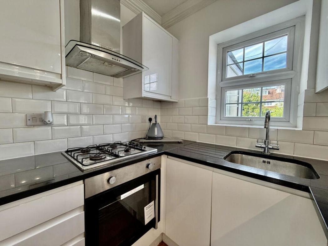 Property image 6 of 15