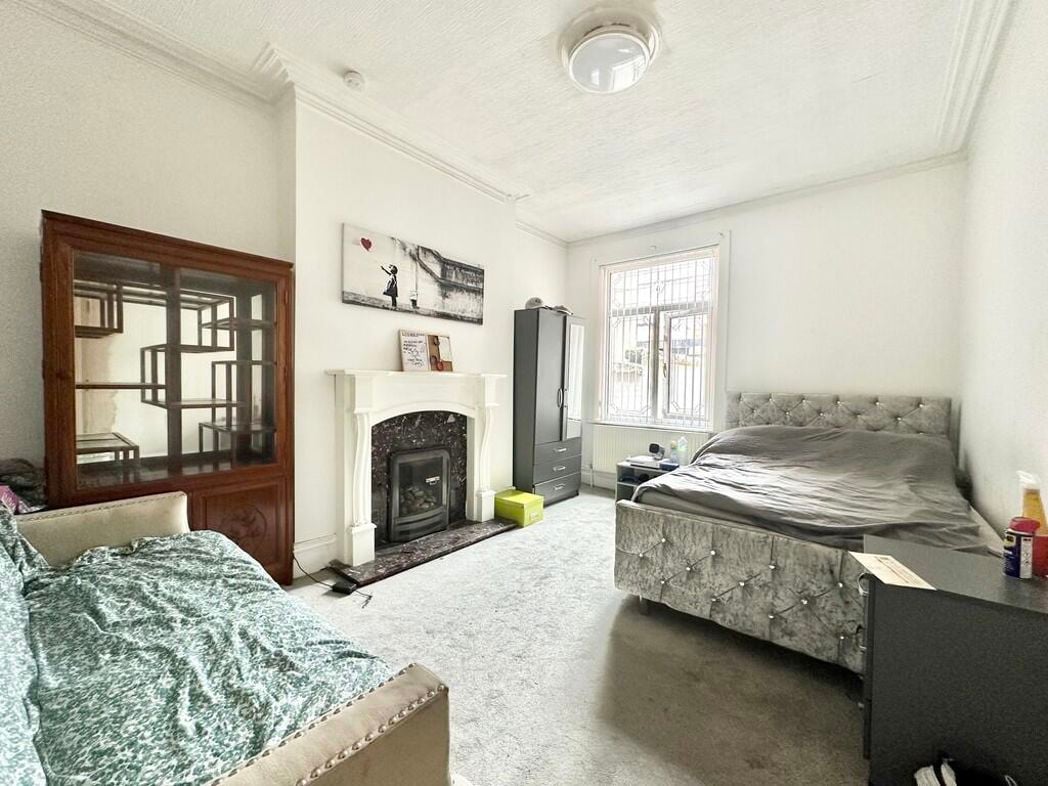 Property image 4 of 20