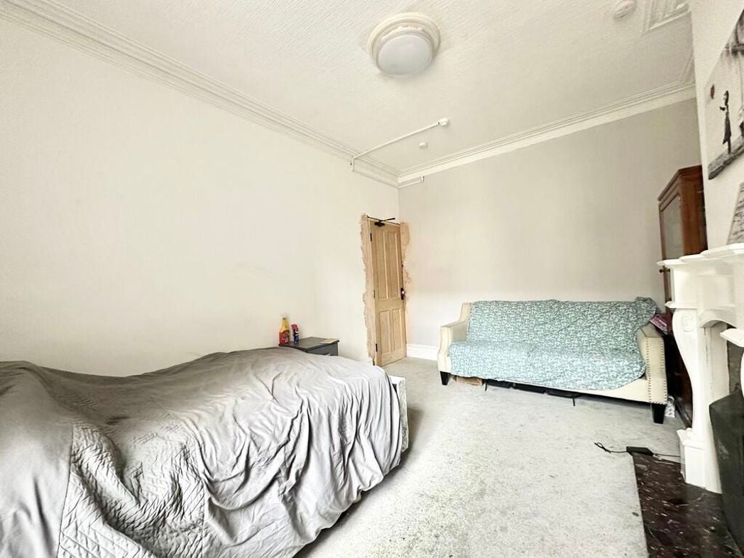 Property image 5 of 20