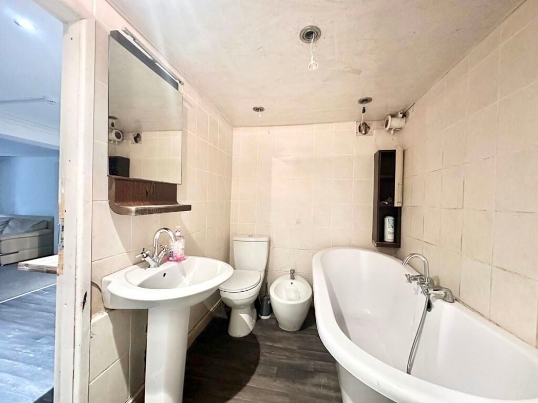 Property image 15 of 20