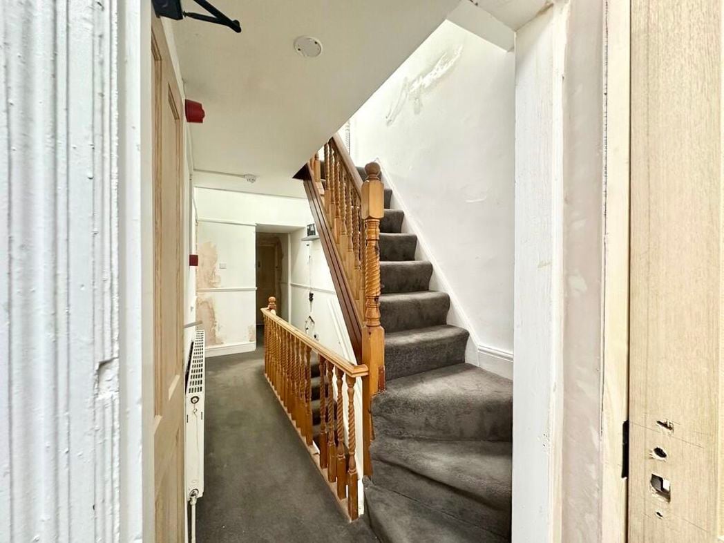 Property image 17 of 20