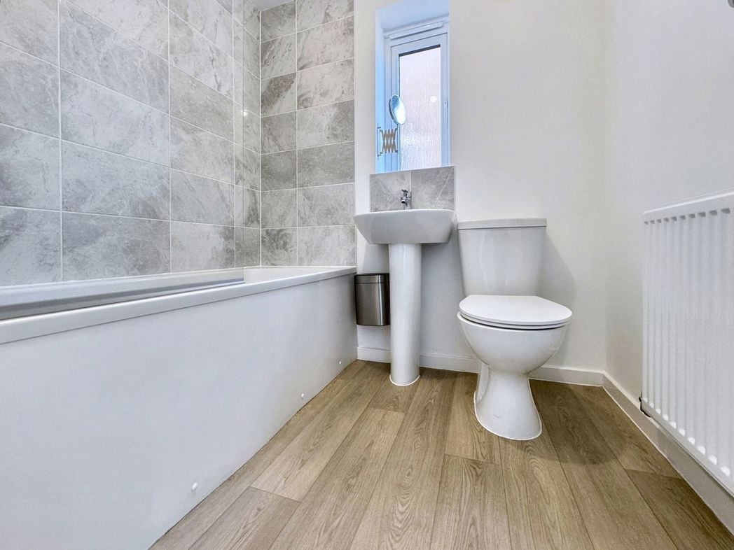 Property image 12 of 15