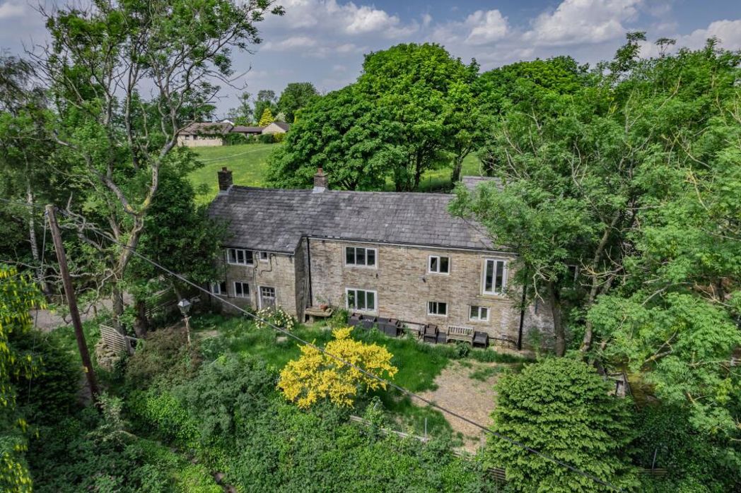 Property image 2 of 7