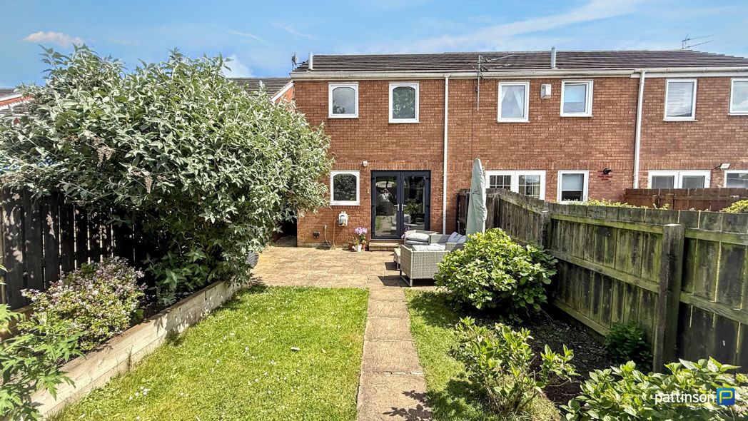 Property image 18 of 21