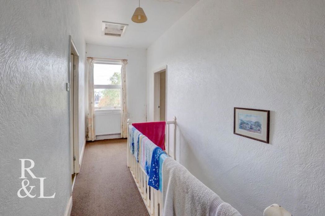 Property image 14 of 18