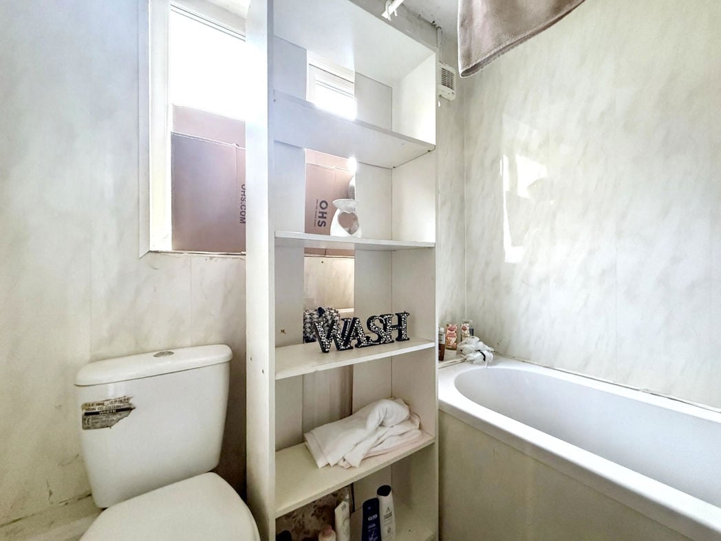 Property image 7 of 13