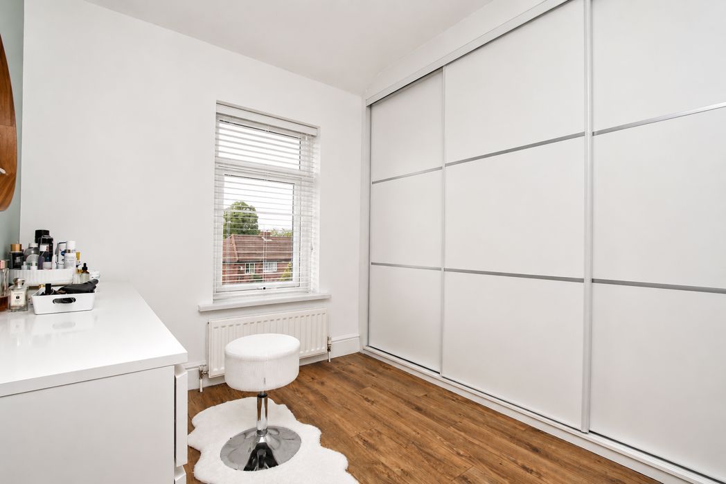 Property image 8 of 11