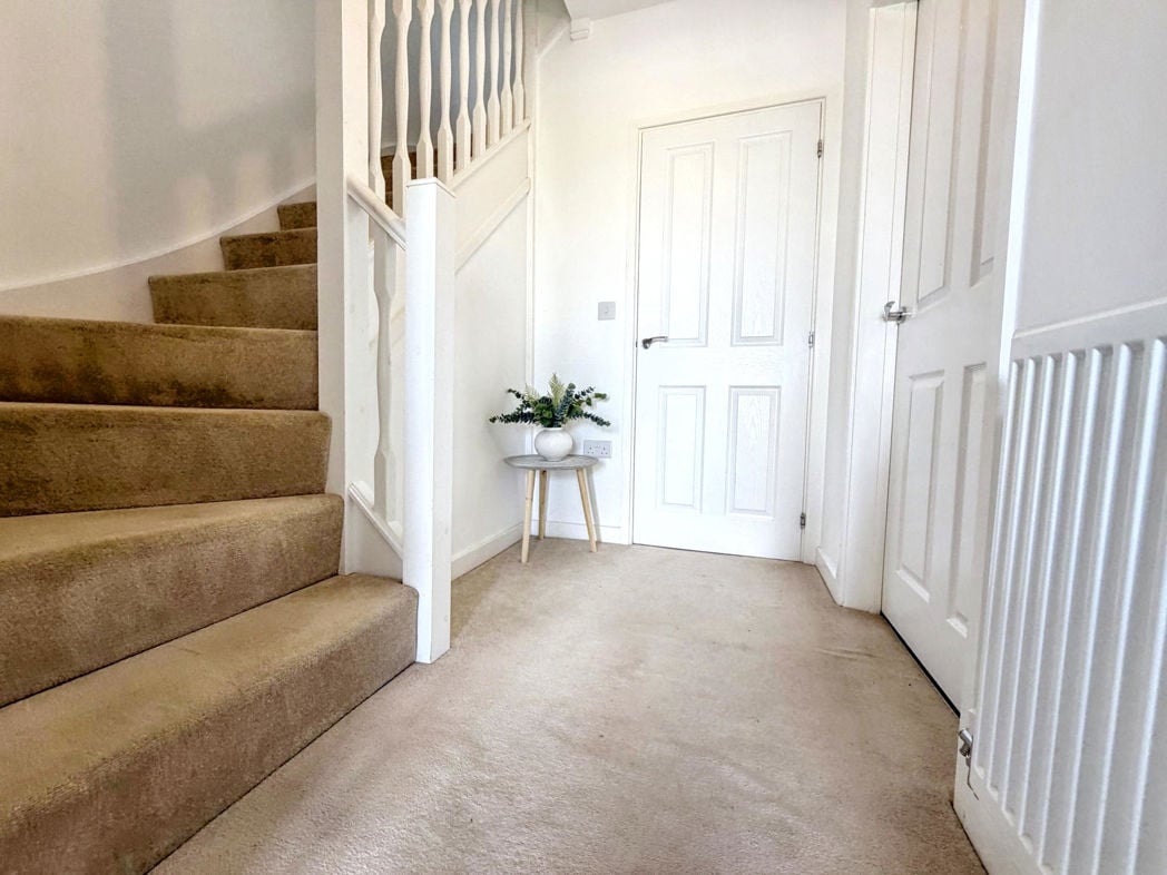Property image 12 of 34