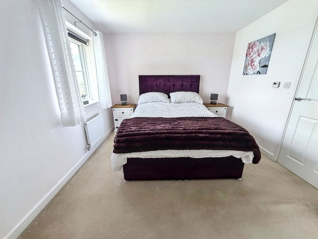 Property image 17 of 34