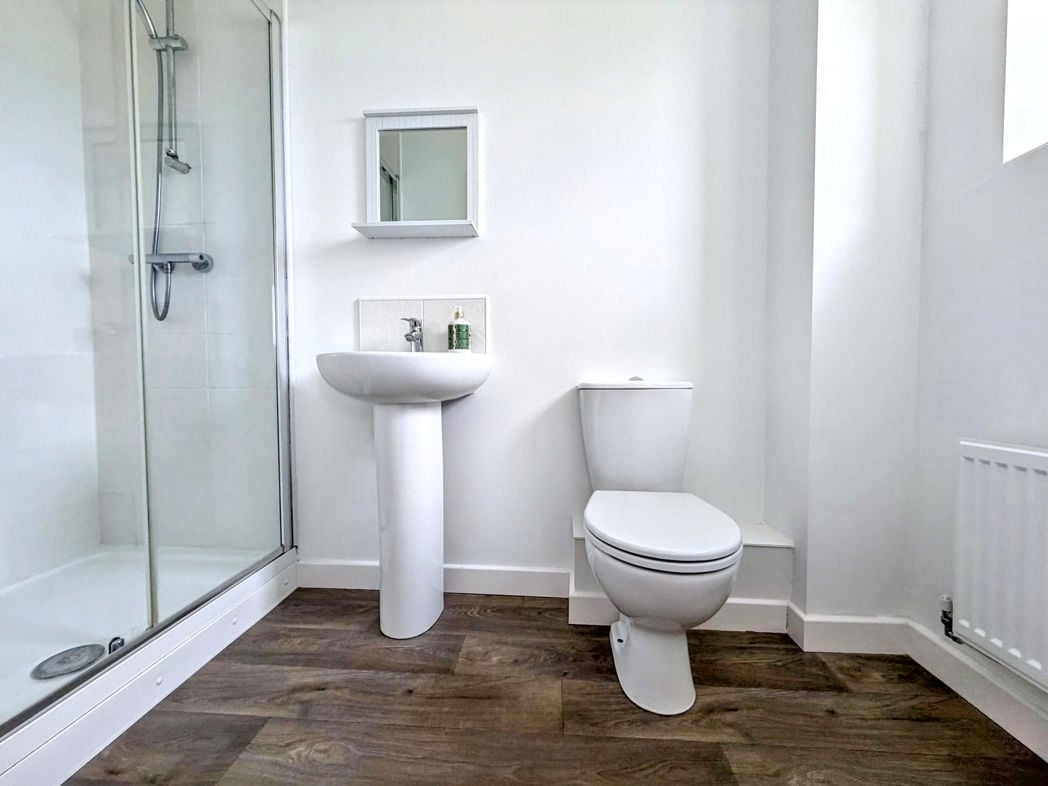 Property image 20 of 34
