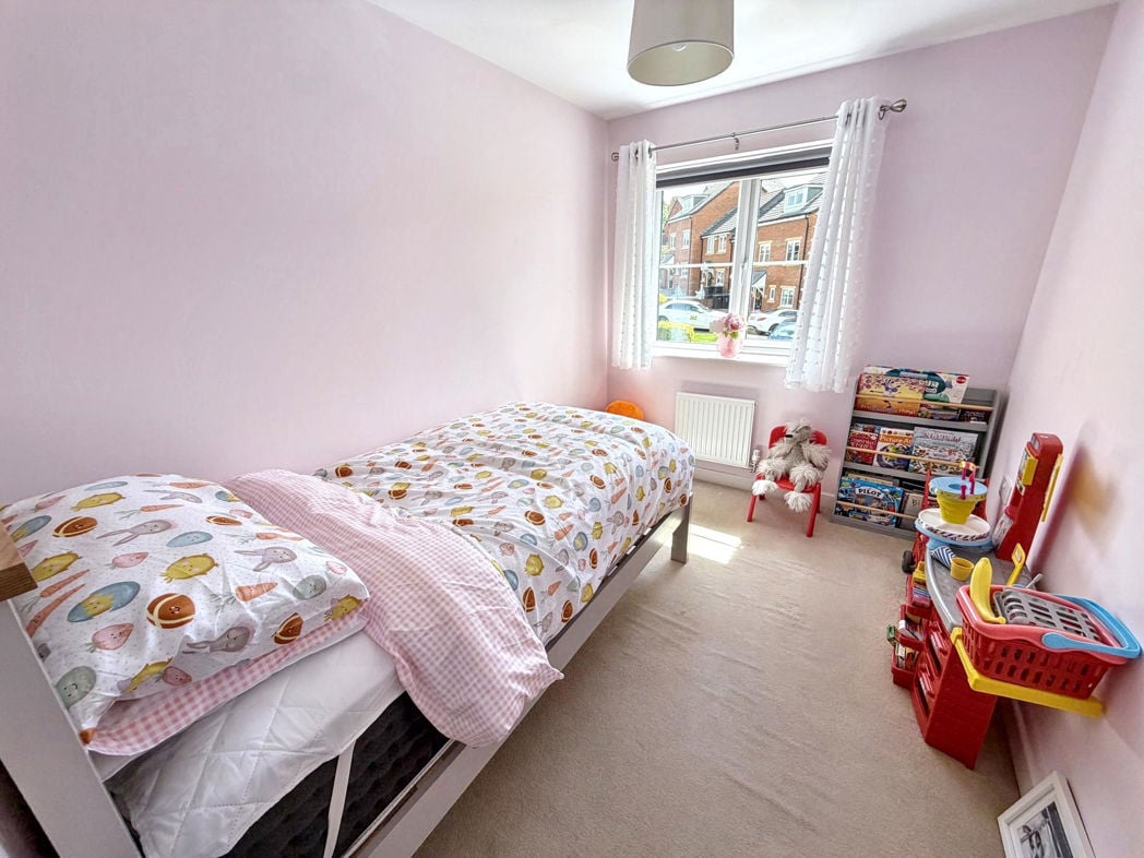 Property image 24 of 34