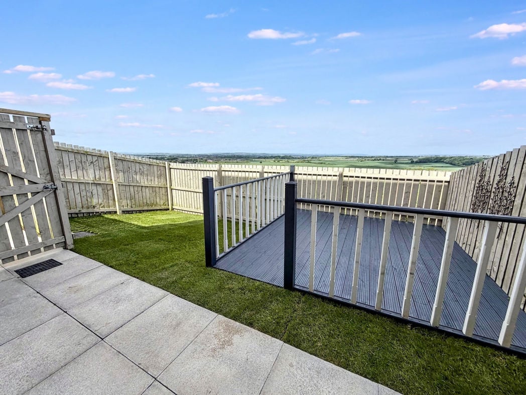 Property image 32 of 34