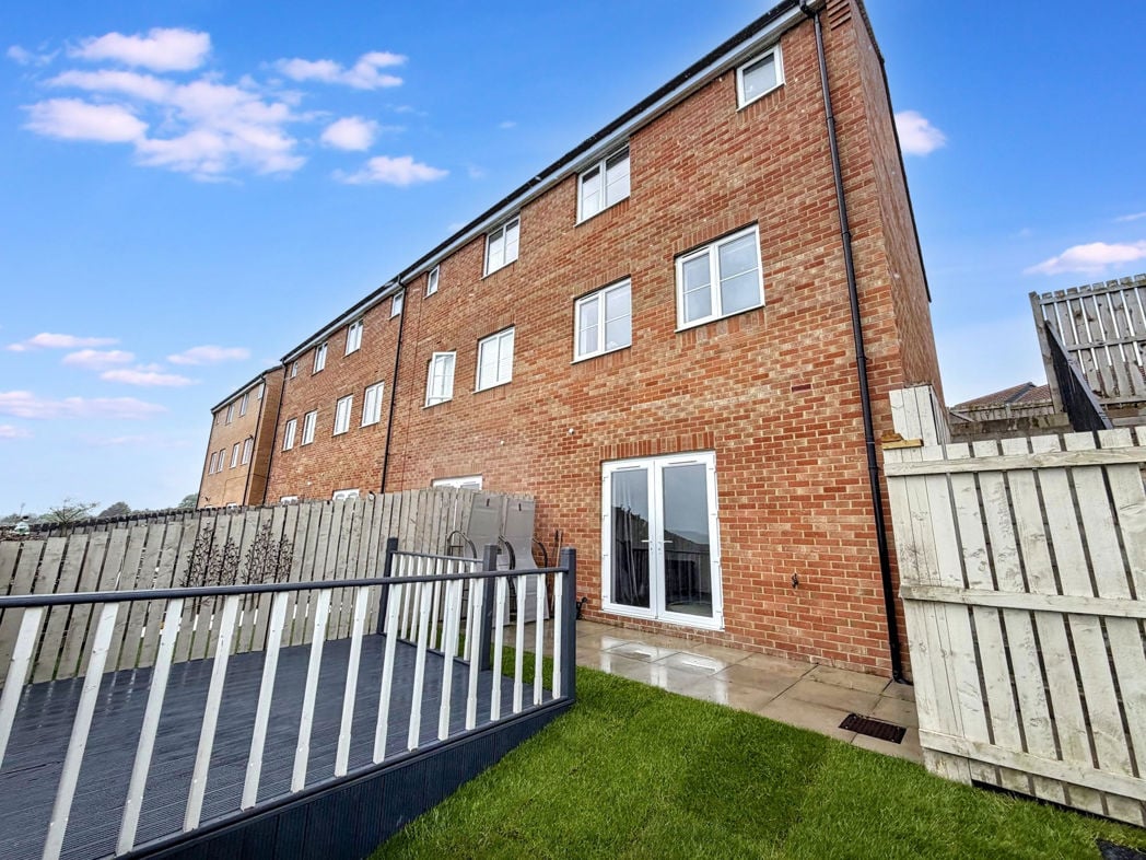 Property image 29 of 36