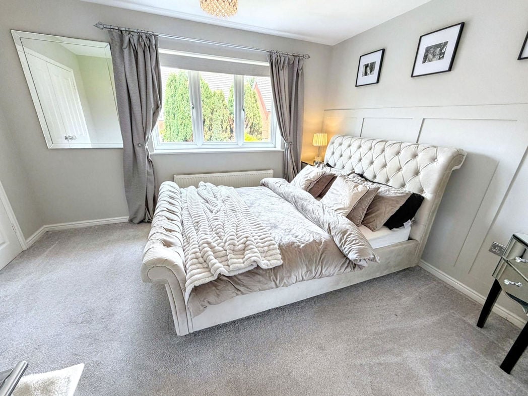Property image 6 of 17