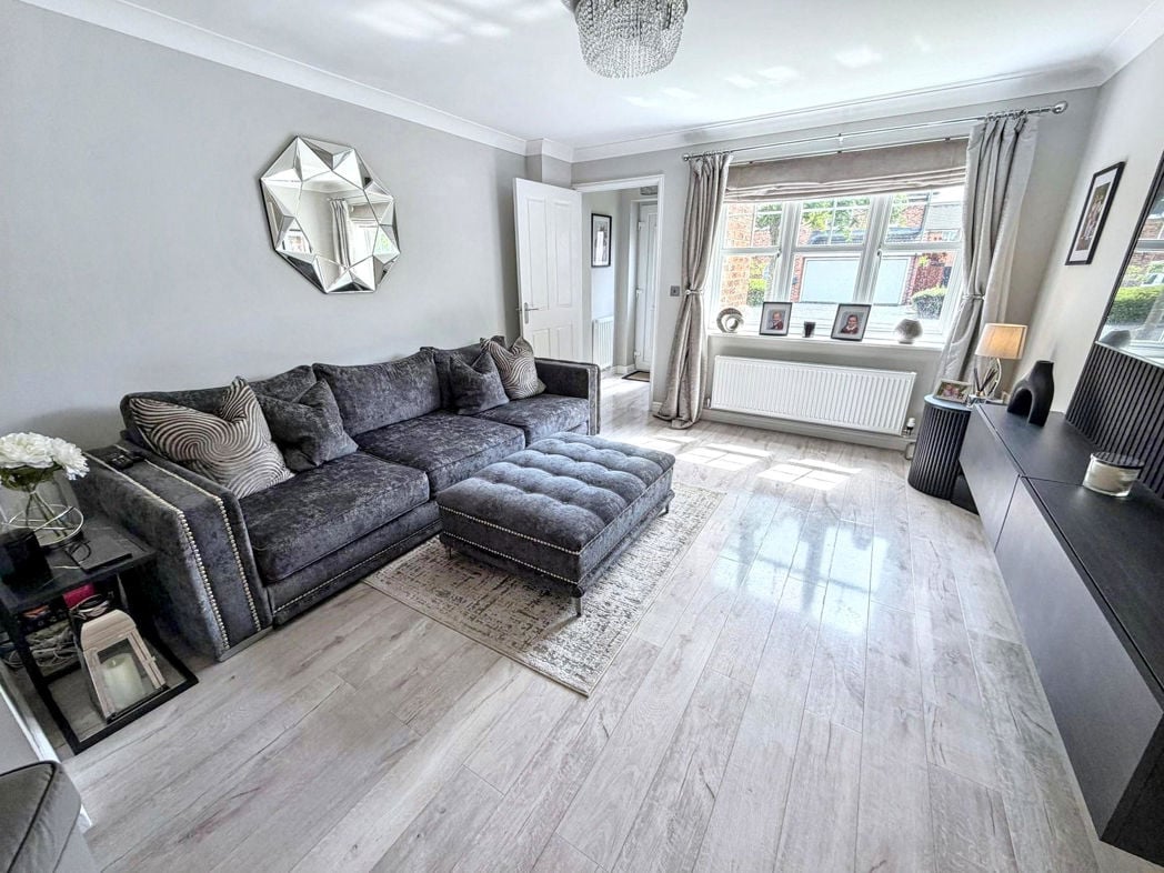Property image 3 of 17