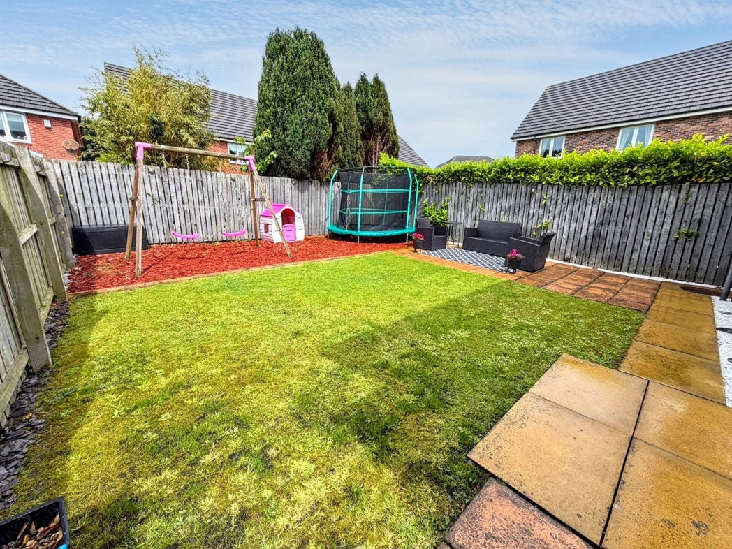 Property image 2 of 17