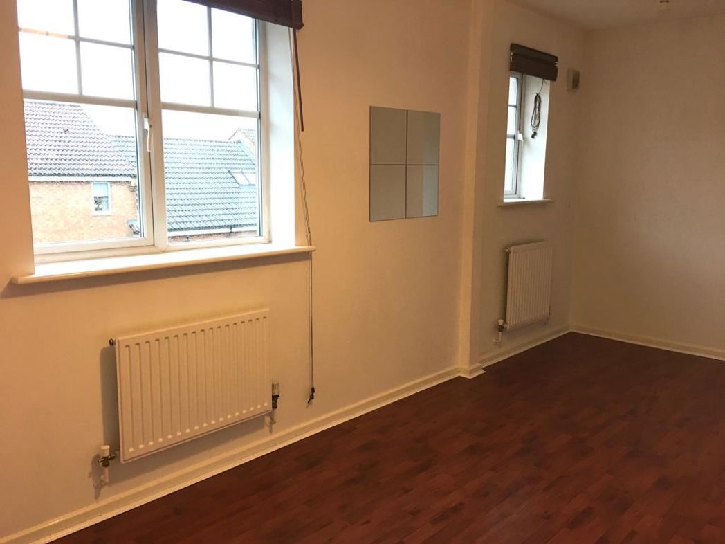 Property image 8 of 10