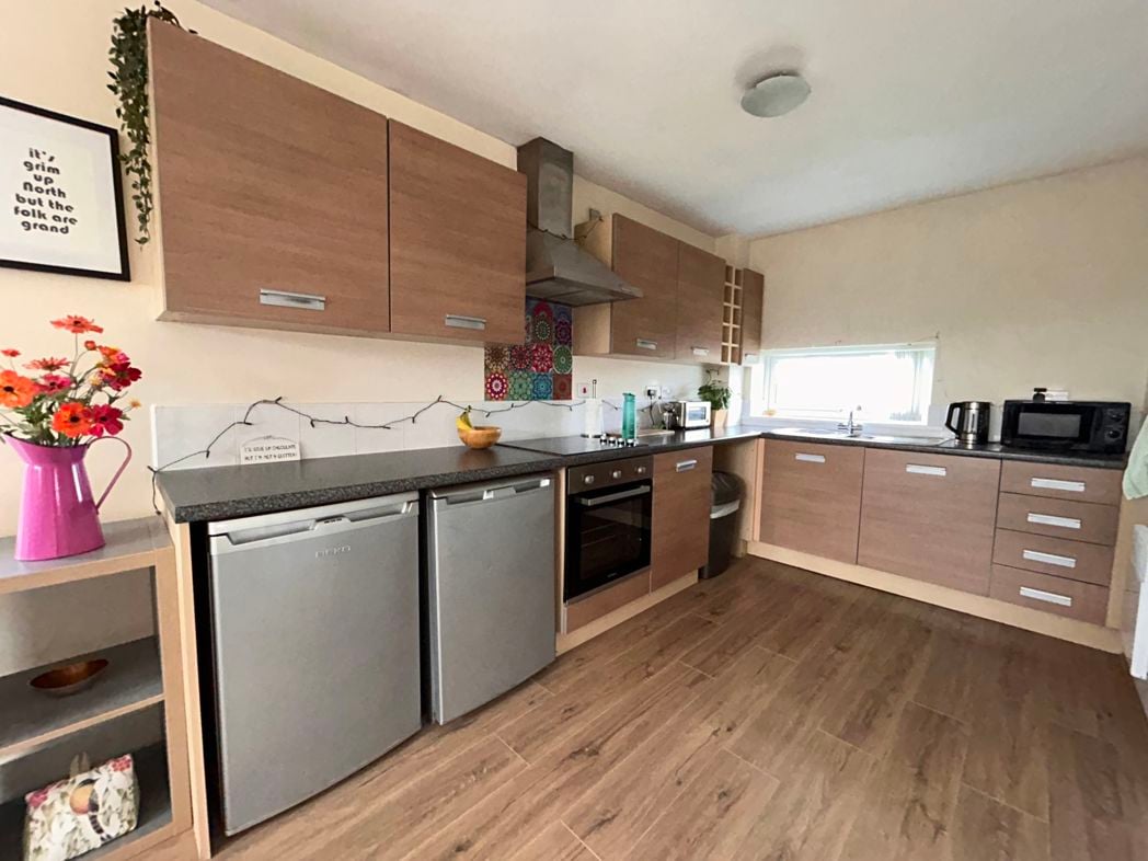 Property image 6 of 11