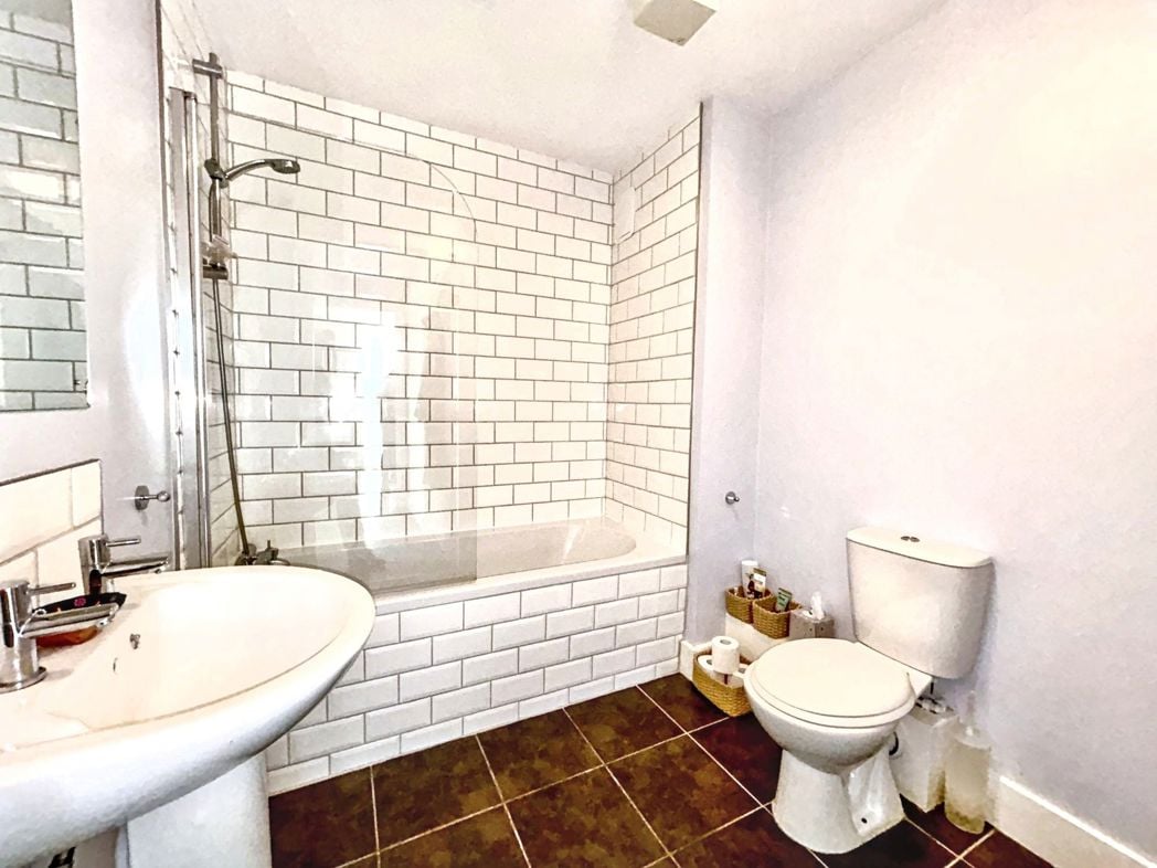 Property image 10 of 11